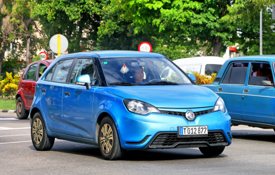 blue mg3 in car park