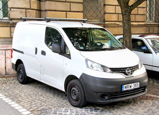 image of nissan nv200