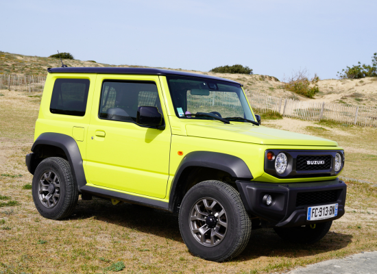 picture of suzuki jimny commercial